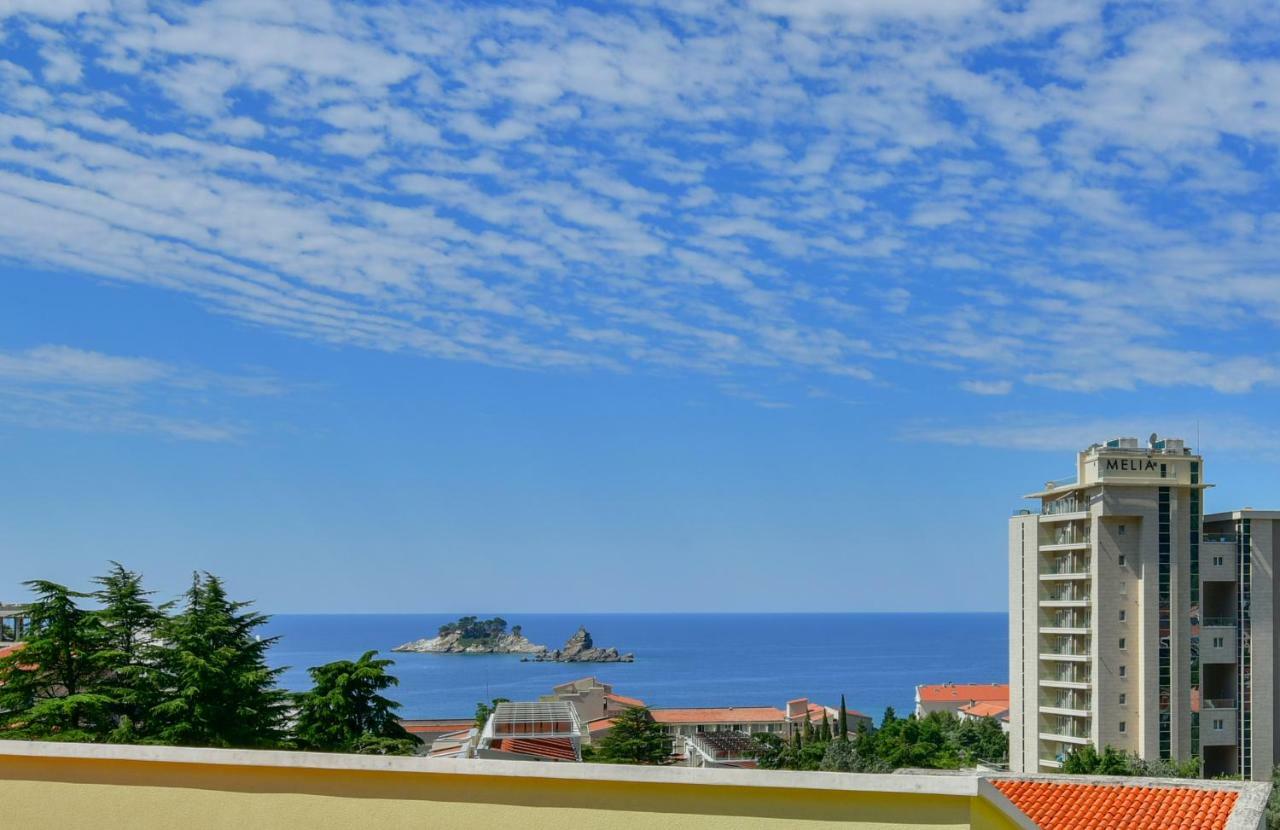 Apartments Srzentic Petrovac エクステリア 写真